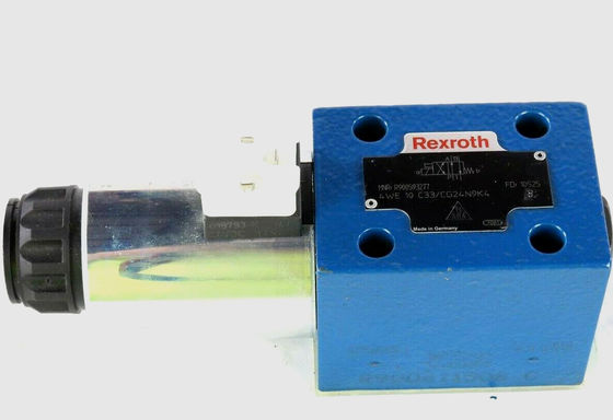 Κατευθυντική βαλβίδα στροφίων Rexroth R900593277 4WE10C3X/CG24N9K4 4WE10C33/CG24N9K4