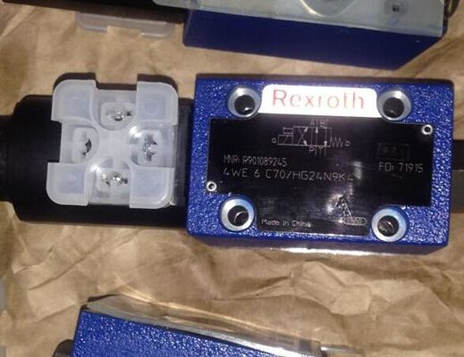Κατευθυντική βαλβίδα στροφίων Rexroth R901089245 4WE6C7X/HG24N9K4 4WE6C70/HG24N9K4
