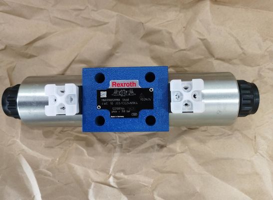 Rexroth R900589988 4WE10J3X/CG24N9K4 4WE10J33/CG24N9K4   Οι κατευθυντικές βαλβίδες στροφίων, κατευθύνουν λειτουργημένος, με το σωληνοειδές Actua
